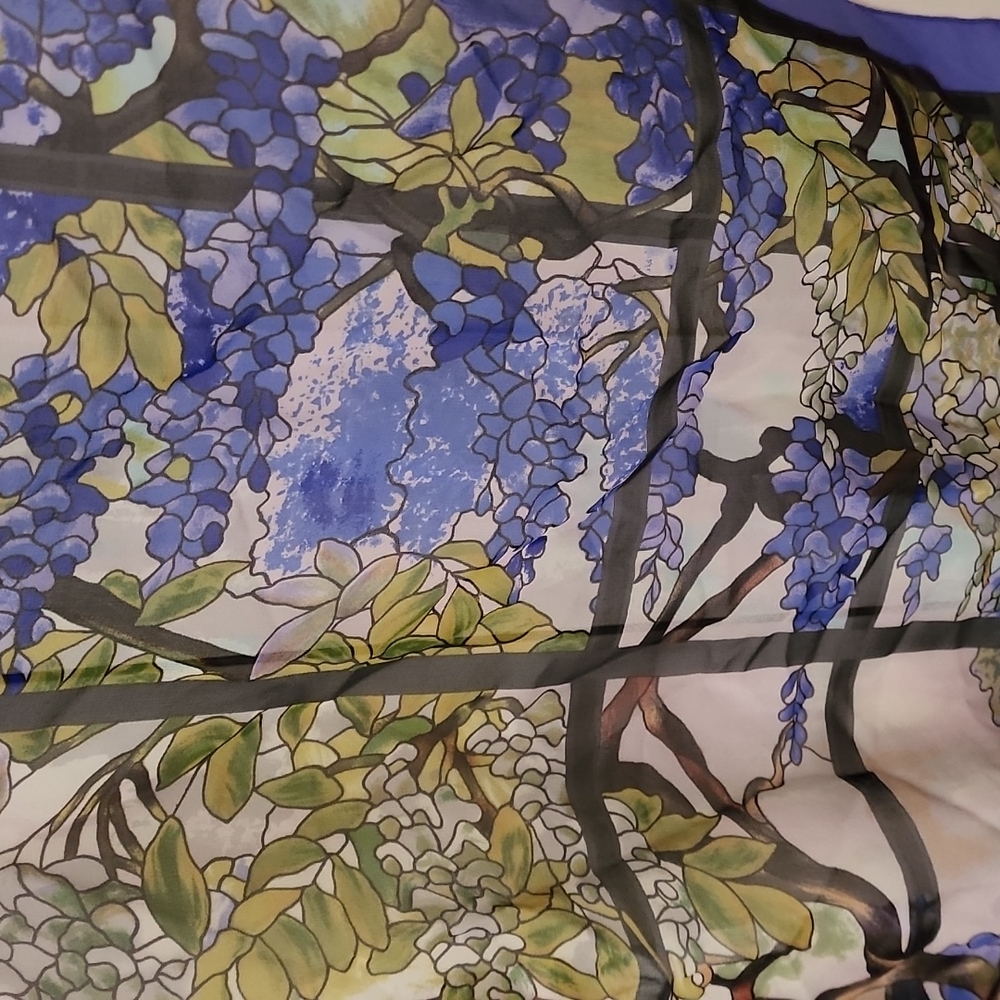 The Metropolitan Museum of Art 100% Silk Scarf